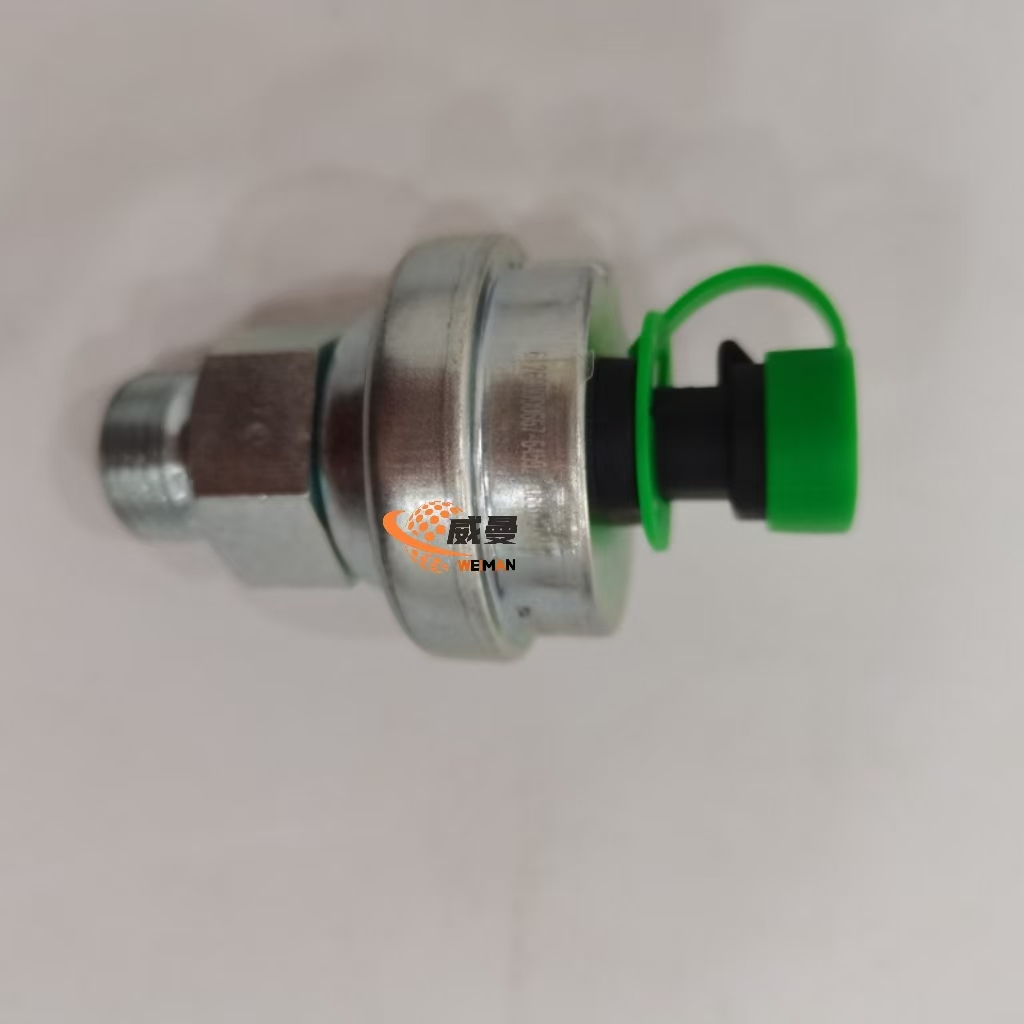 612600090667 Pressure sensor 0.15kg Original Weichai Engine Truck Spare Parts Oil Pressure Sensor 612600090667