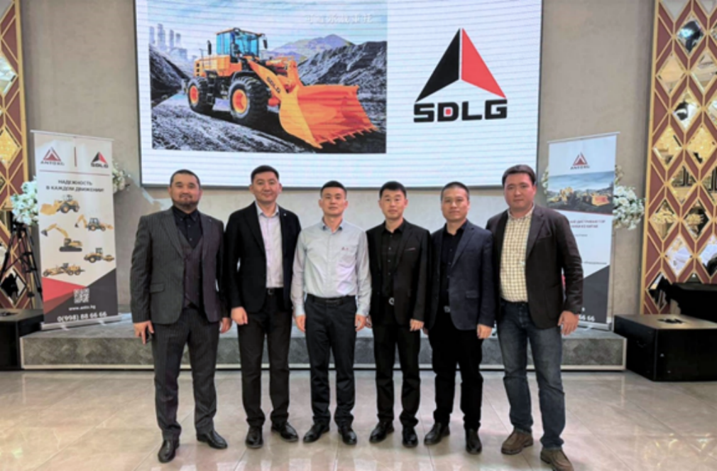 Hội nghị ra mắt sản phẩm mới của SDLG, được tổ chức tại Kyrgyzstan, đã diễn ra thành công tốt đẹp!