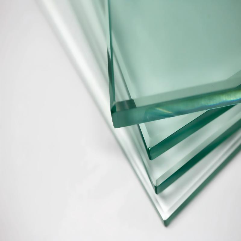 Glass Edge Finishes: Choosing the Right Look & Feel