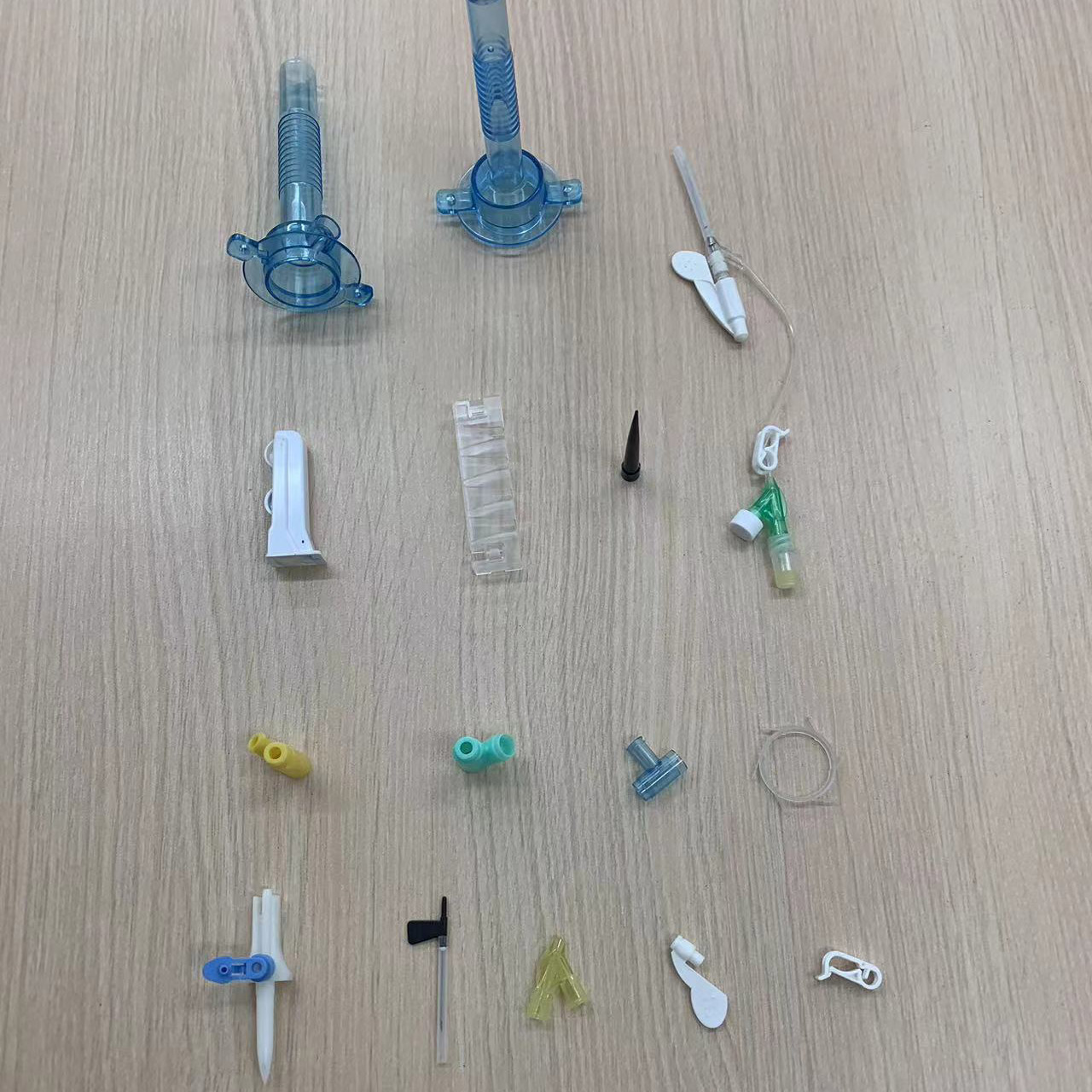 How much do you know about the injection mold opening process?