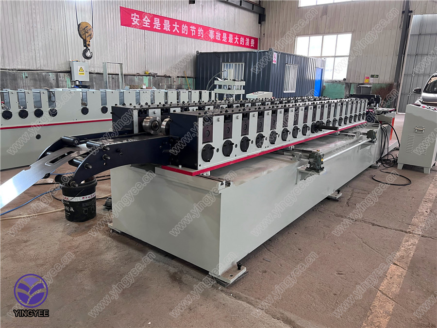 Electric Cabinet Roll Forming Machine (2)t6r