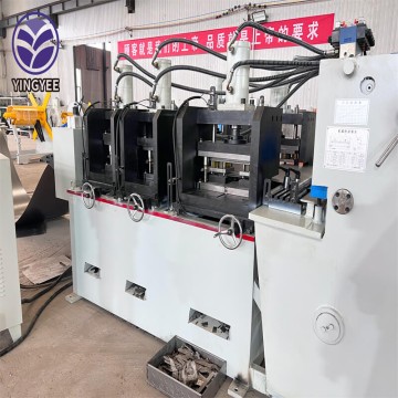 Оборудование для формования дверей / задних панелей распределительных ящиков / монтажных панелей