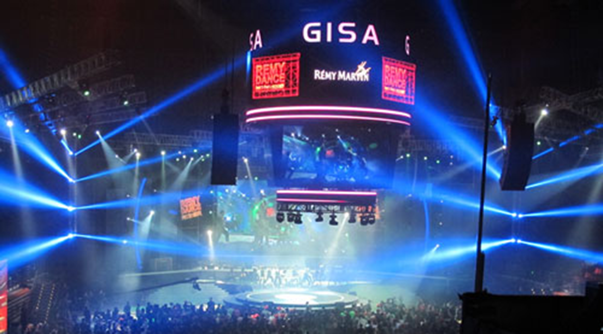 Creates Dazzling Lighting Spectacle for REMY DANCE Event (2)
