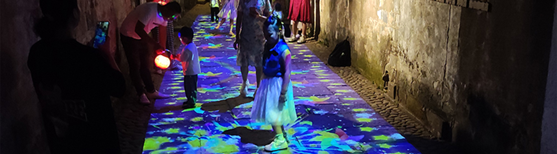 Guangzhou iTOPLITE Electronics Illuminates Qinghu Ancient Town: Innovative Ground Pattern Light Decoration Project