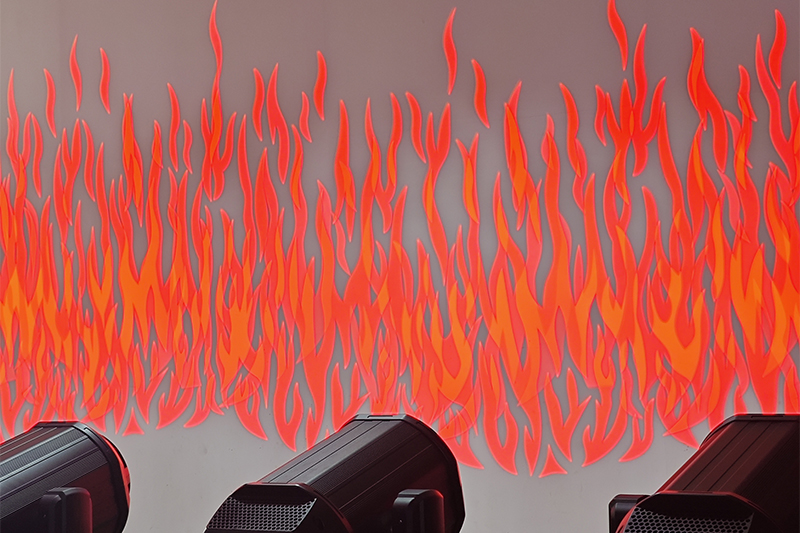 1000W-1