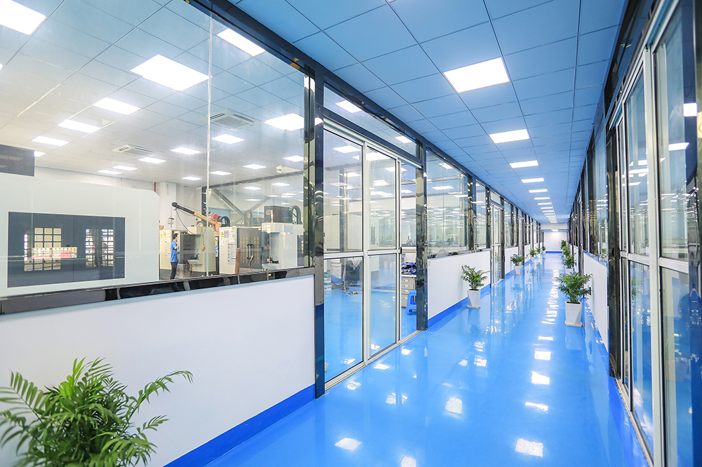 3Workshop corridor