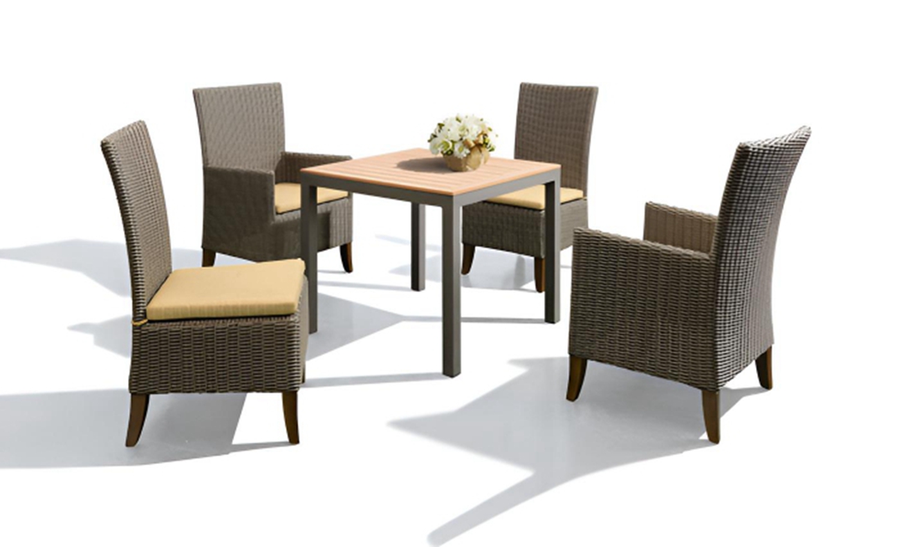 square outdoor dining table (3)