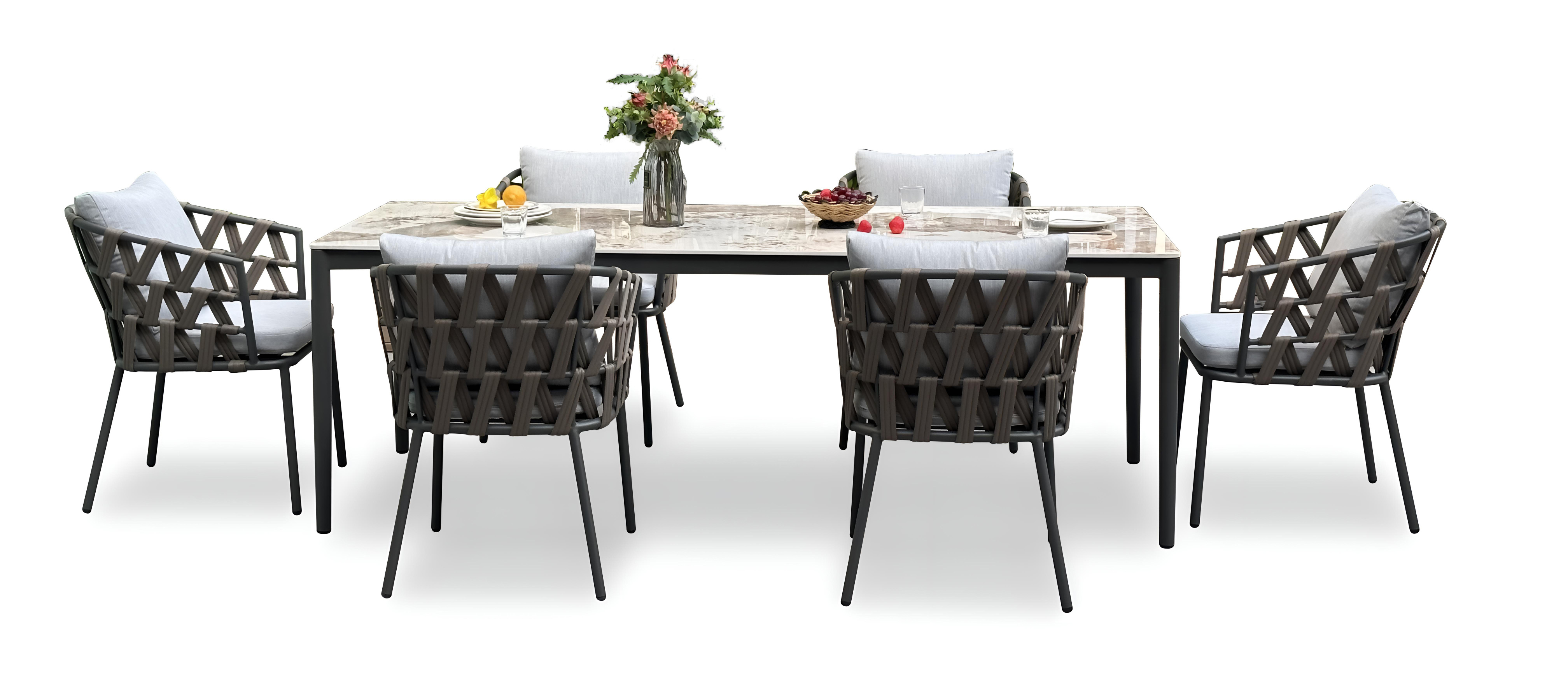 terrastafel en stoelen (3)