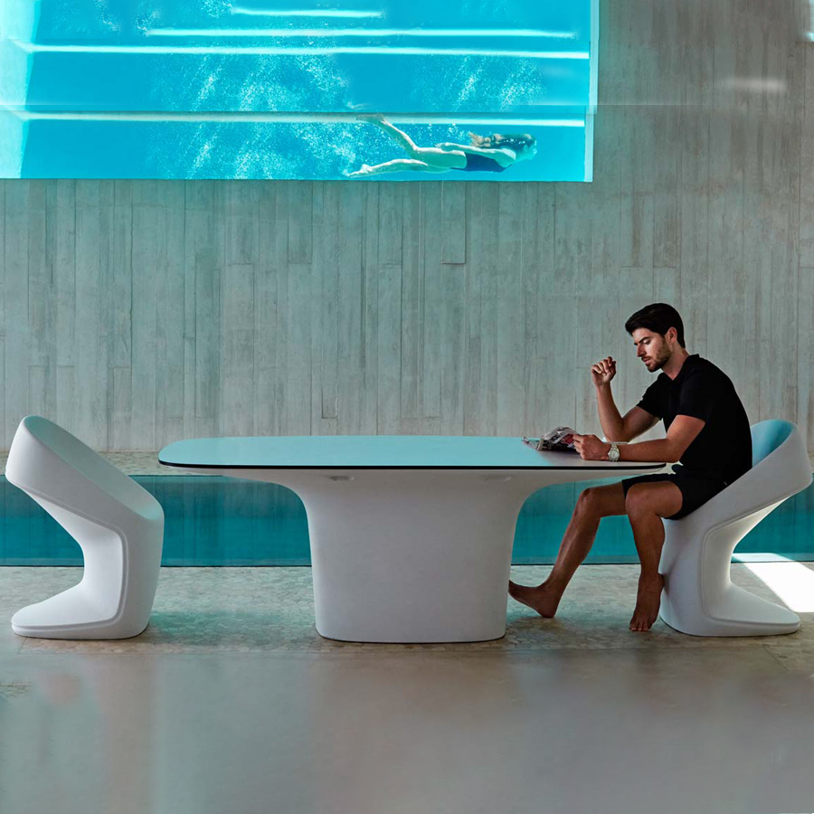 Mesa de comedor para exterior de resina epoxi blanca