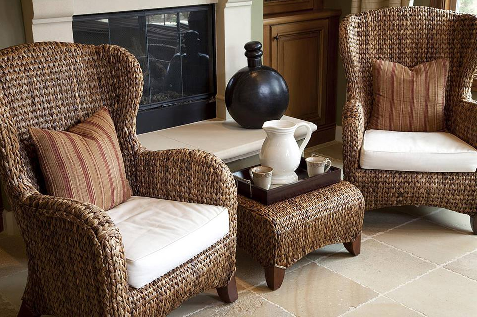 wicker patio furniture (2).jpg