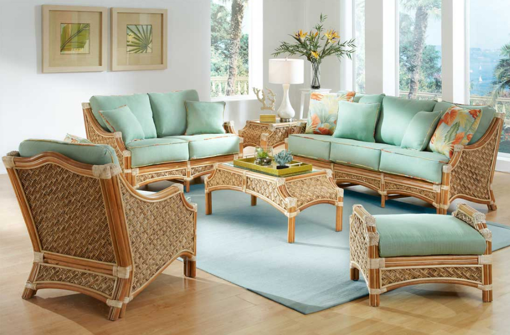 wicker patio furniture (3).jpg