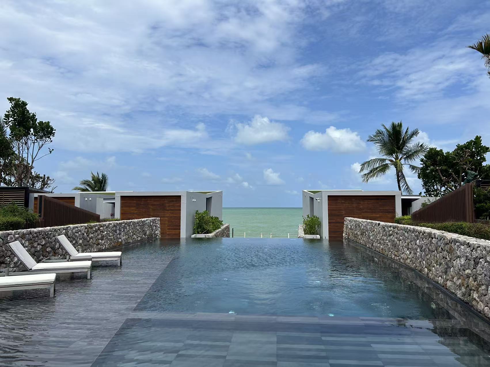 350011854f11279881b6f35cc7a3e7ee