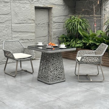 Factory Sale Outdoor Rattan Woven Leisure Table And Chair Set