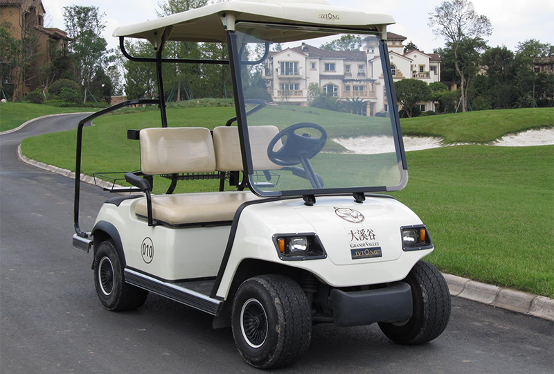 Golf cart