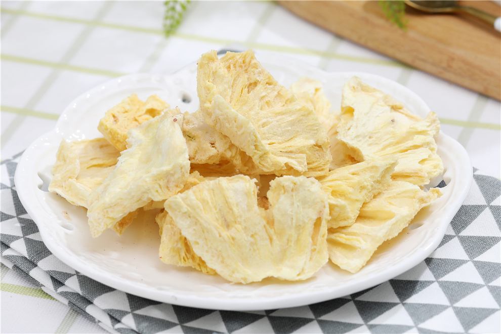 freeze dried pineapple slices