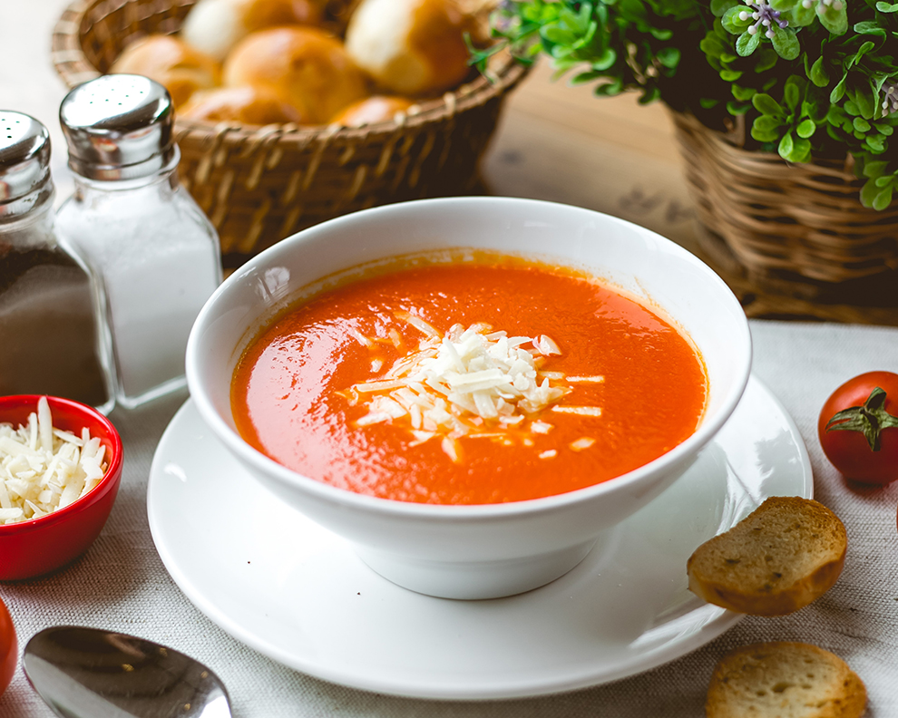 tomato-soup-with-grated-cheese-crackers