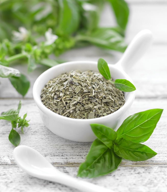 Fresh vs. Dried Herbs: How to Choose the Best for Cooking