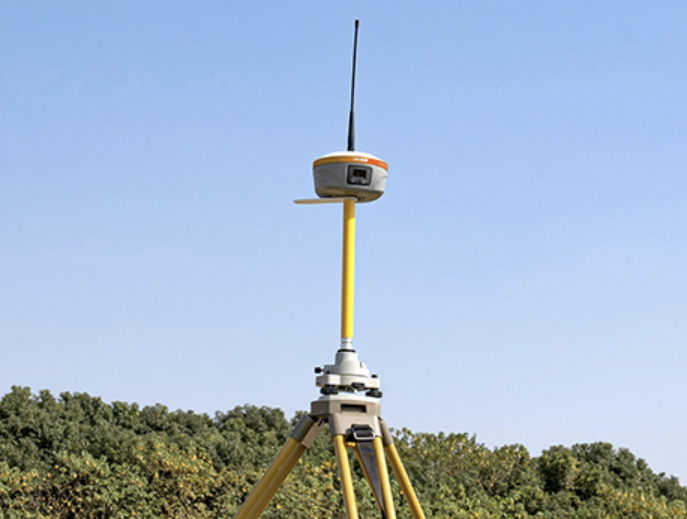 CHCNAV iBase GNSS receiver RTK 2.png