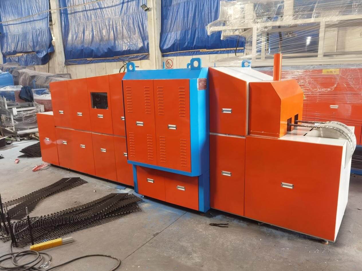 Double muffle continuous heat treatment furnace