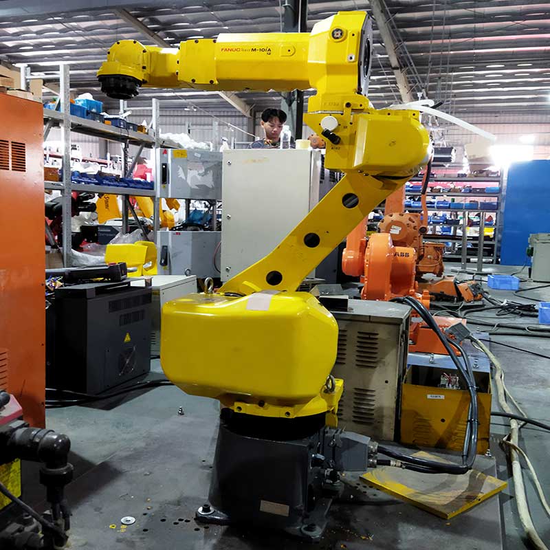 Fanuc M-10iA12 Industrial Used Welding Robot (1)