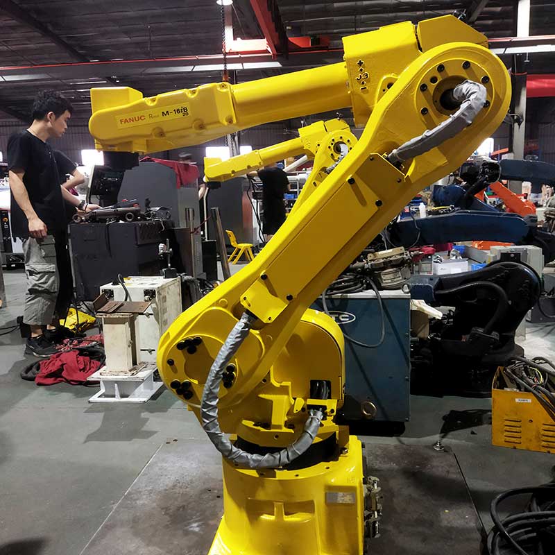 Fanuc M-16iB20 Robot For Welding Application (2)