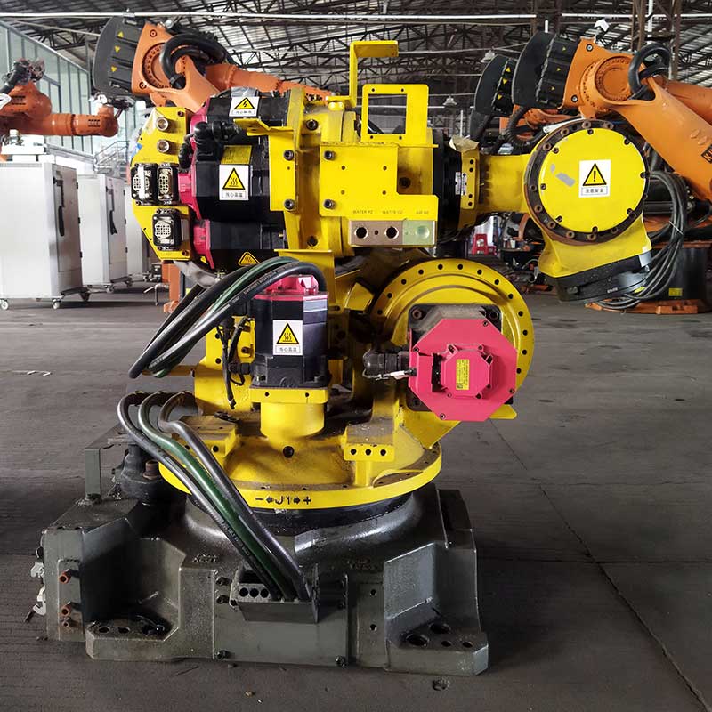 R-2000iB170CF FANUC Used Robot 6 Axis For Material Handling (1)
