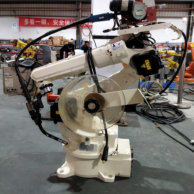 Second-Hand OTC DAIHEN Robots OTC FD-V6 Welding Robot (1)