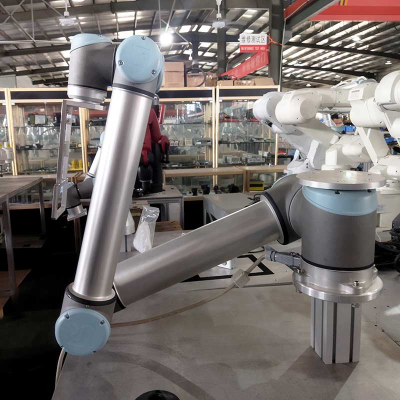 Second-hand UR 10 Cobot (1)