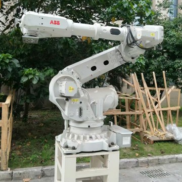 ABB IRB6700-150/3.2 Robot