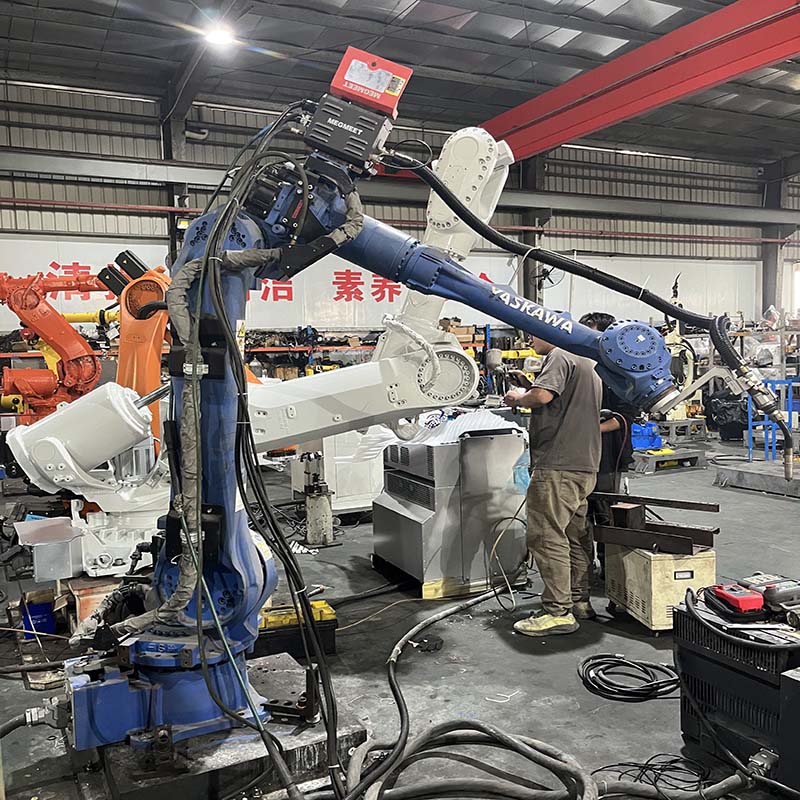 YASKAWA MOTOMAN GP35L ROBOT