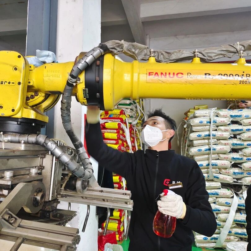 Why Choose an Authorized Robot Service Provider? Protect Your Production with Official KUKA & Renishaw Support