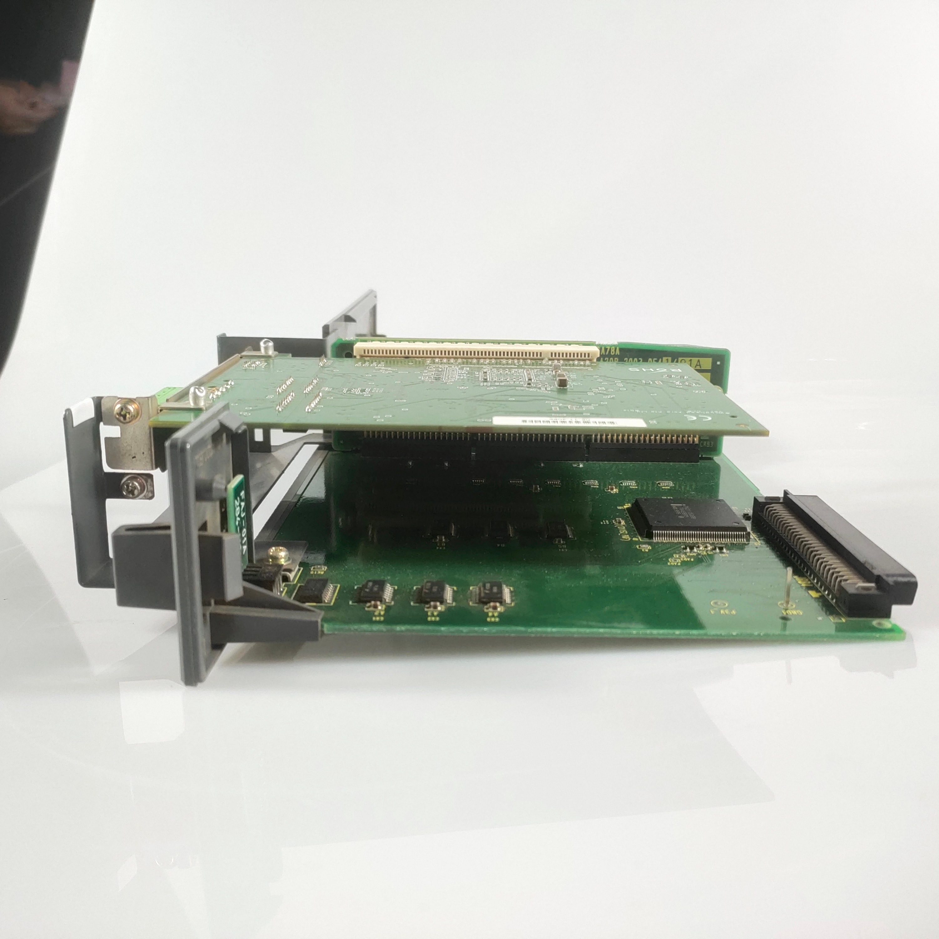 ade84c6e152d6e175b570183a3ffae9.jpg