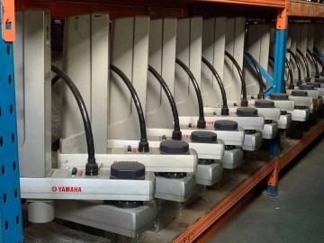 Used Yamaha YK1000XG Heavy-Payload Extra-Long-Reach 4-Axis SCARA Industrial Robot Arm with RCX340 Controller