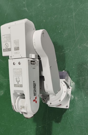Used Mitsubishi RV-2F-D 6-Axis High-Speed Industrial Robot Arm with CR750-D / CR800-D Controller