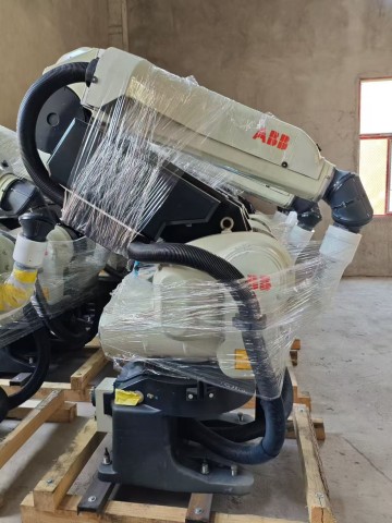 Used ABB IRB 5400-22 6-Axis Paint Robot