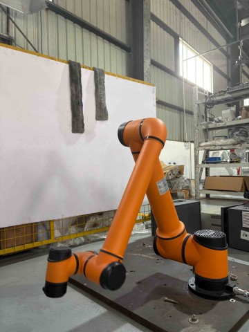 Used AUBO-i10 Collaborative Robot – 10kg Payload, 1350mm Reach
