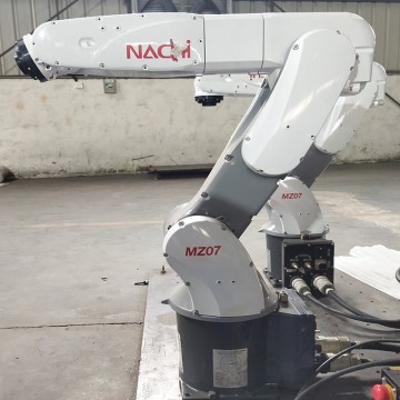 Refurbished Nachi MZ07L small payload robot