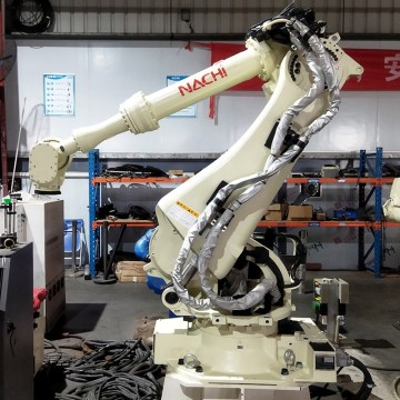 Refurbished Nachi SRA166L robot , palletizing robot with 3.1m arm reach