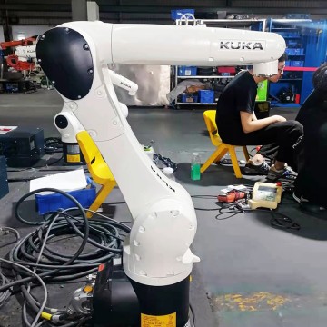 Refurbished KUKA KR10 R1100 Sixx with KRC4 compact controller