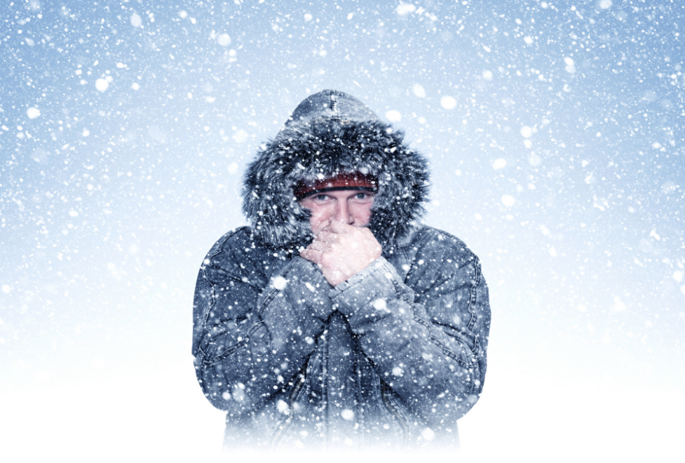 Comment rester en bonne santé pendant les fortes chutes de neige ? Les praticiens de médecine chinoise recommandent cinq méthodes pour prévenir les maladies liées au froid.