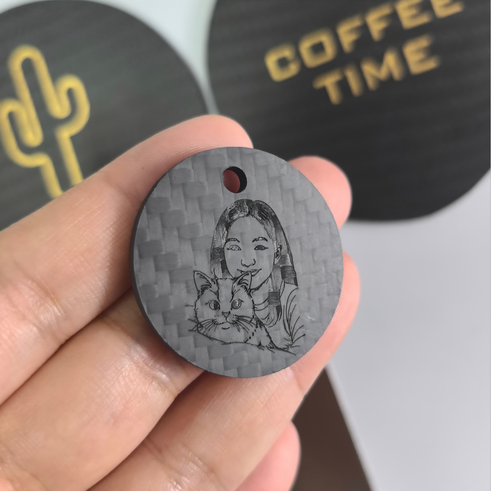 شعار FMScarbon.png