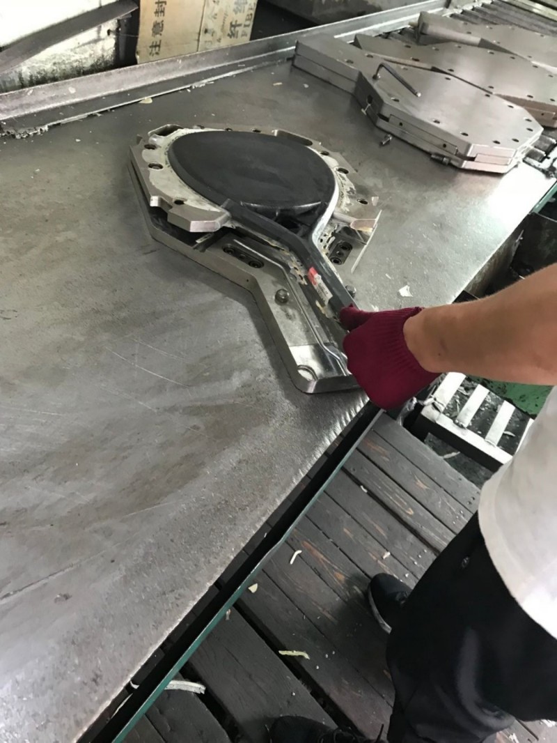 Carbon fiber paddle.jpg