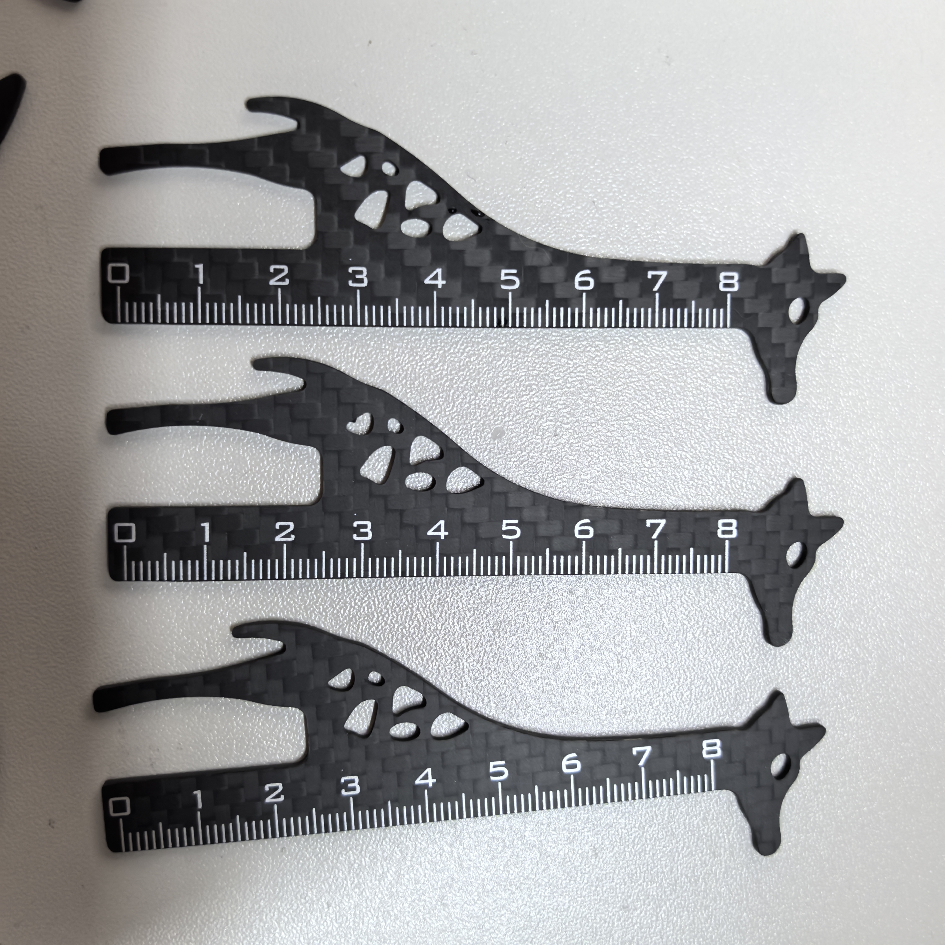 Carbon-carbon rulers: the next worldwide stationery buying trend that is going to revolutionize the standards of stationery