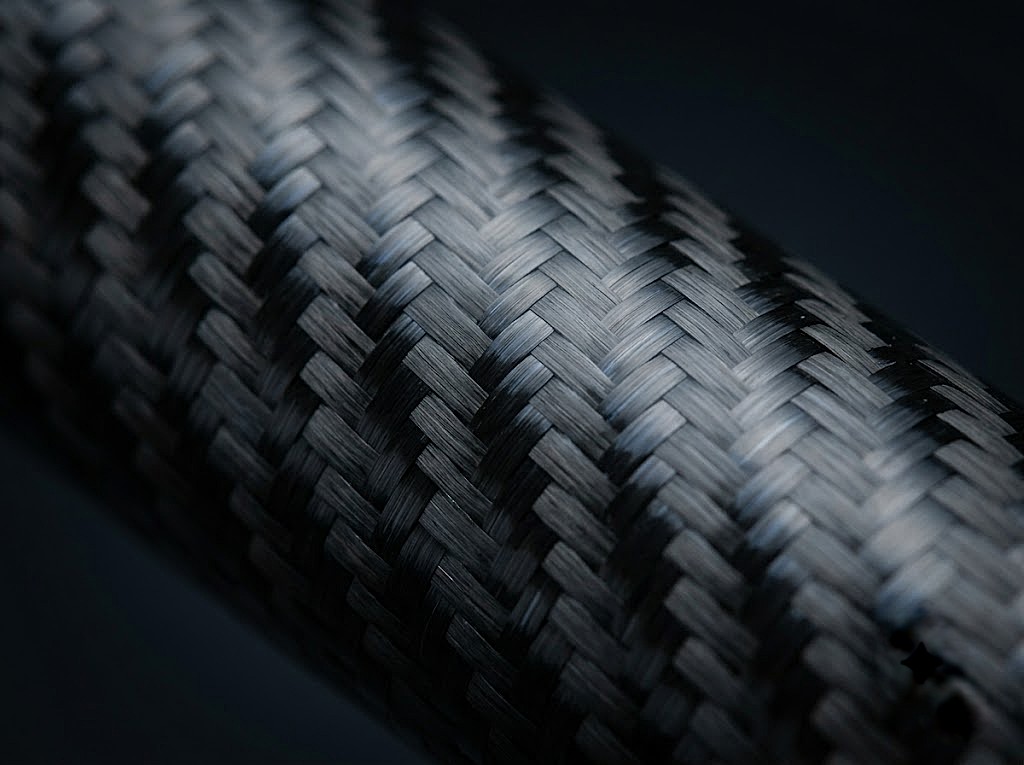 high-modulus-carbon-fiber-weave-texture.jpg