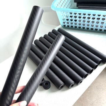 3K Matte Twill Carbon Fiber Round Tube With Plastic End Plugs