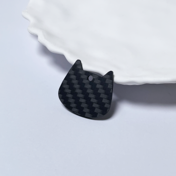 Custom Carbon Fiber Cat Keychain – Cat Name Tag for Keys, Bags and Collars