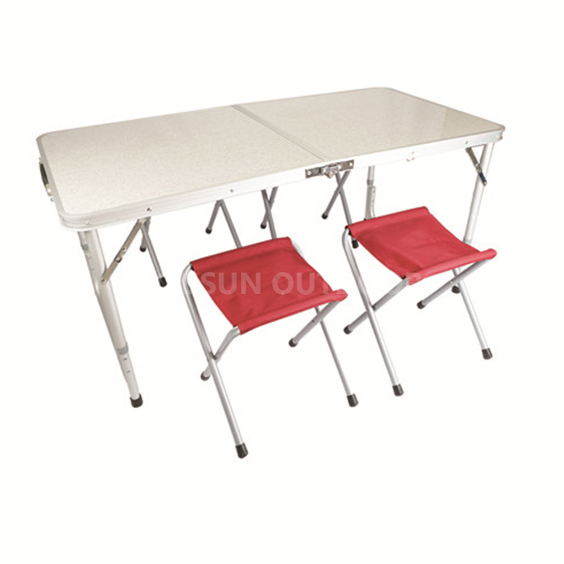 Fishing Series Desk And Chairs