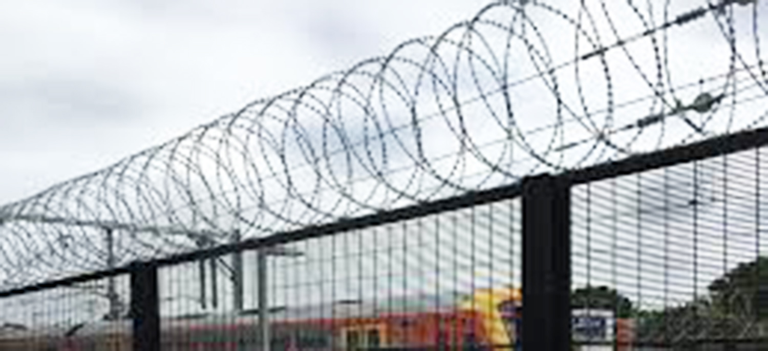 Application Cases of  Razor wire and concertina wire