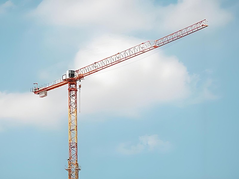 Luffing Tower Crane (1)