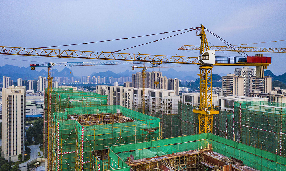 The History and Development of Tower Cranes